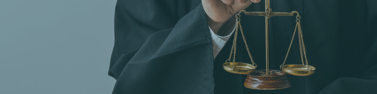 BVerwG 2 WDB 10.23 – Erfolgreiche Beschwerde gegen Durchsuchungsanordnung
